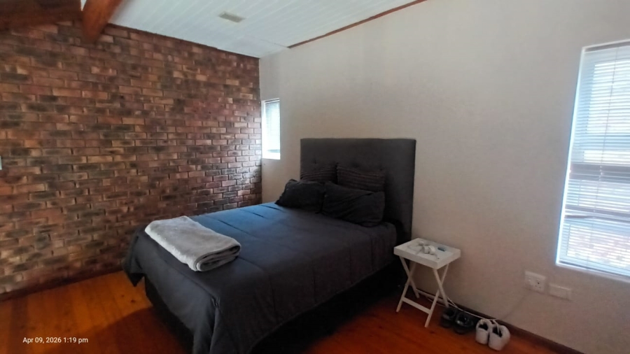 1 Bedroom Property for Sale in Walmer Eastern Cape